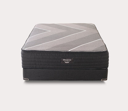 Beautyrest Black Hybrid 'X' Class Medium Mattress by Simmons