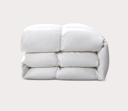All Season White Down Comforter by Serta