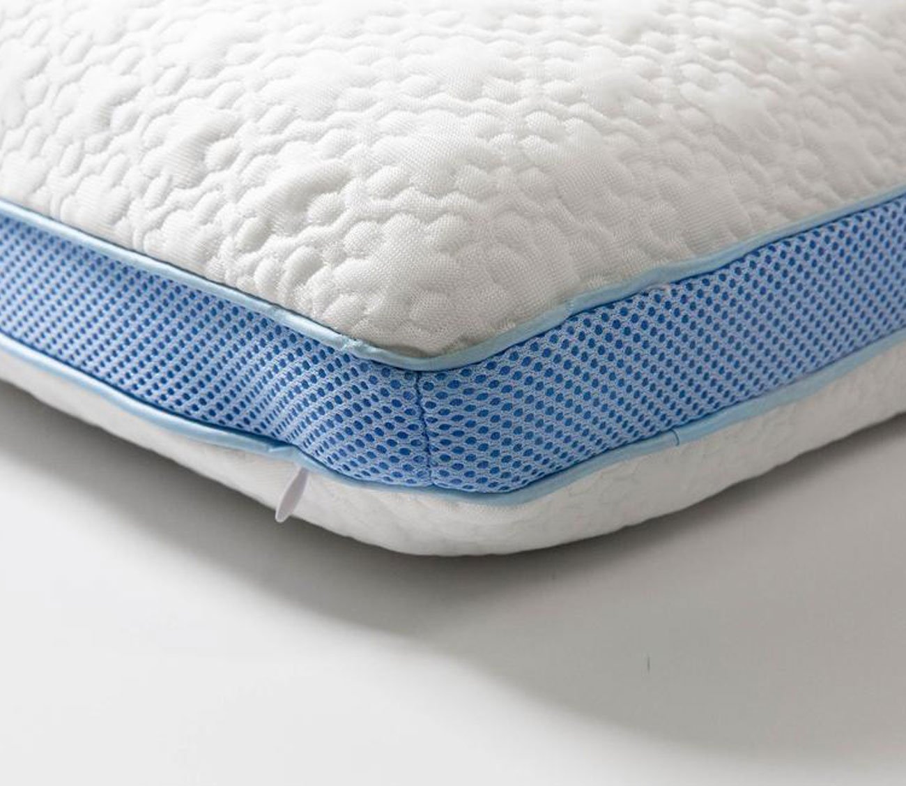 Active Cooling + Memory Foam Pillow by Viscosoft