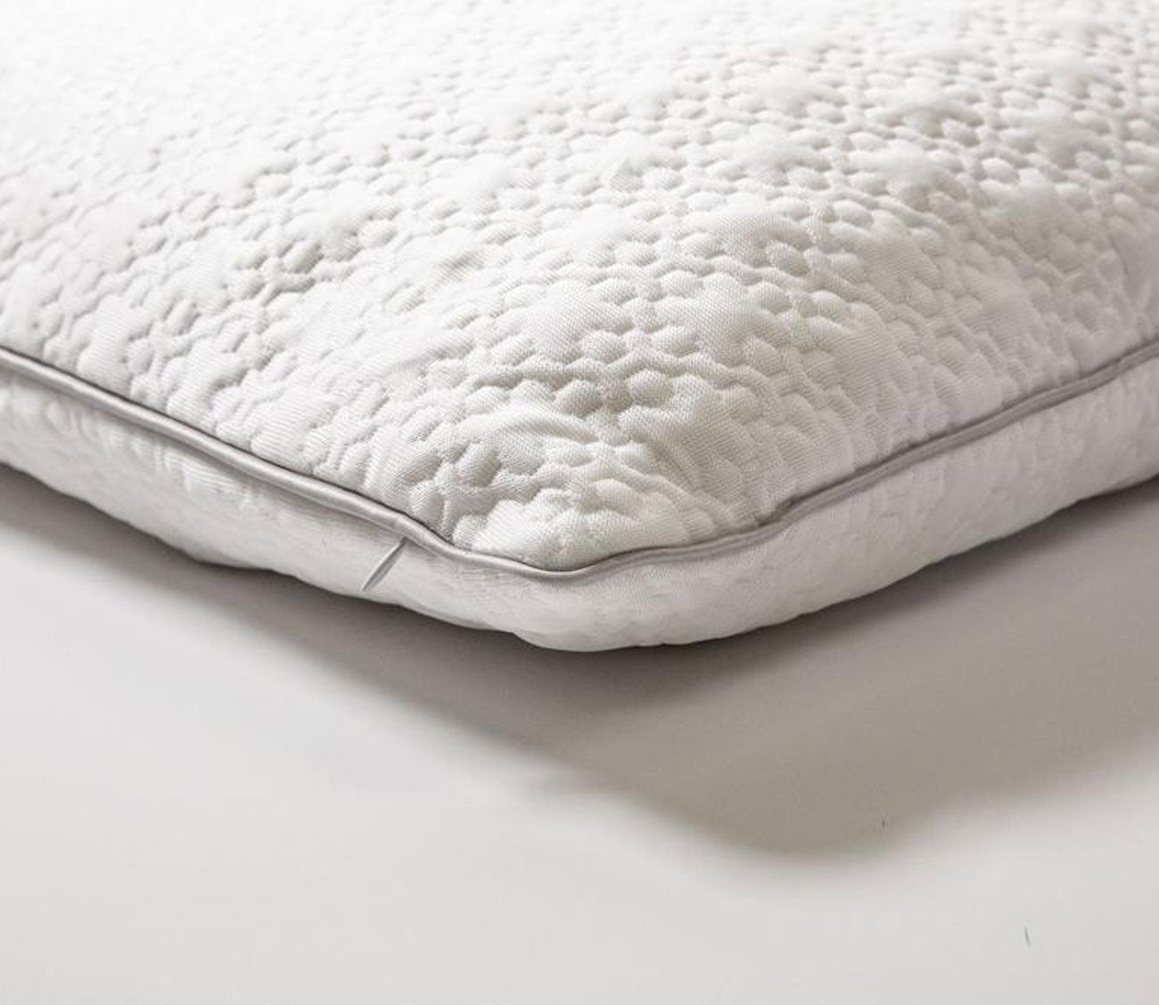 Active Cooling + Memory Foam Pillow by Viscosoft