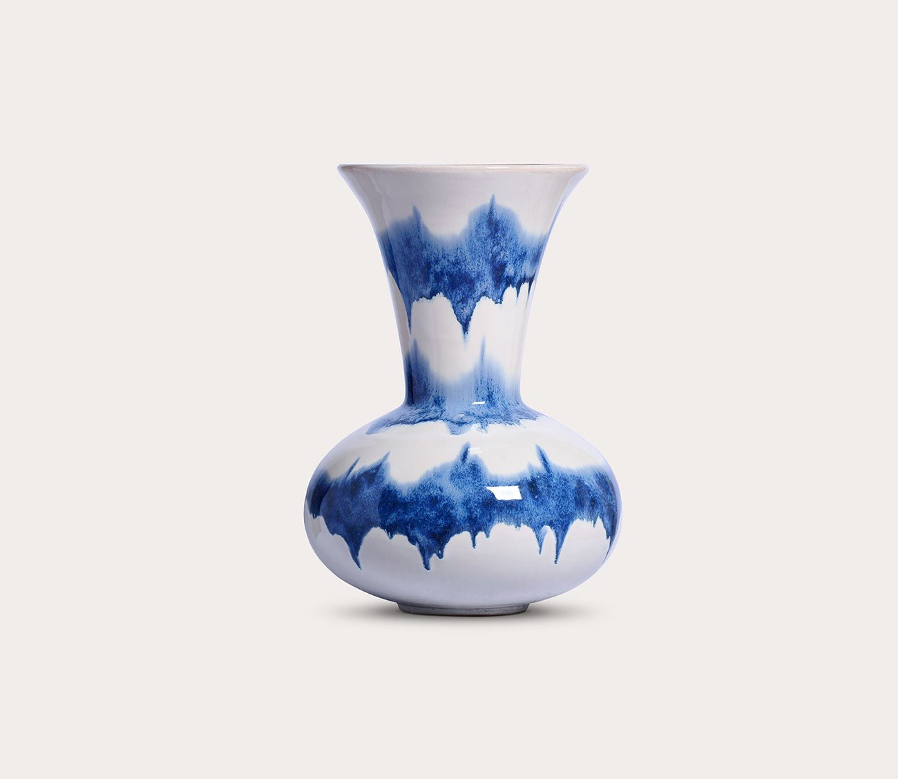 Andrea Vase