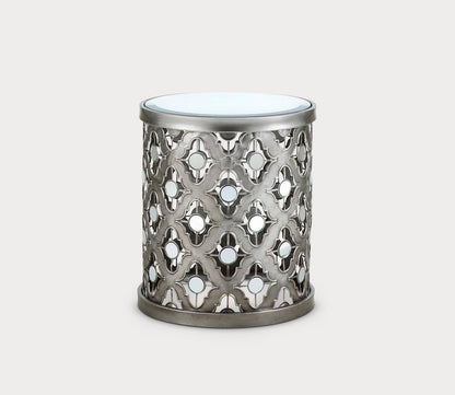 Arian Quatrefoil Mirrored Accent Table by Madison Park