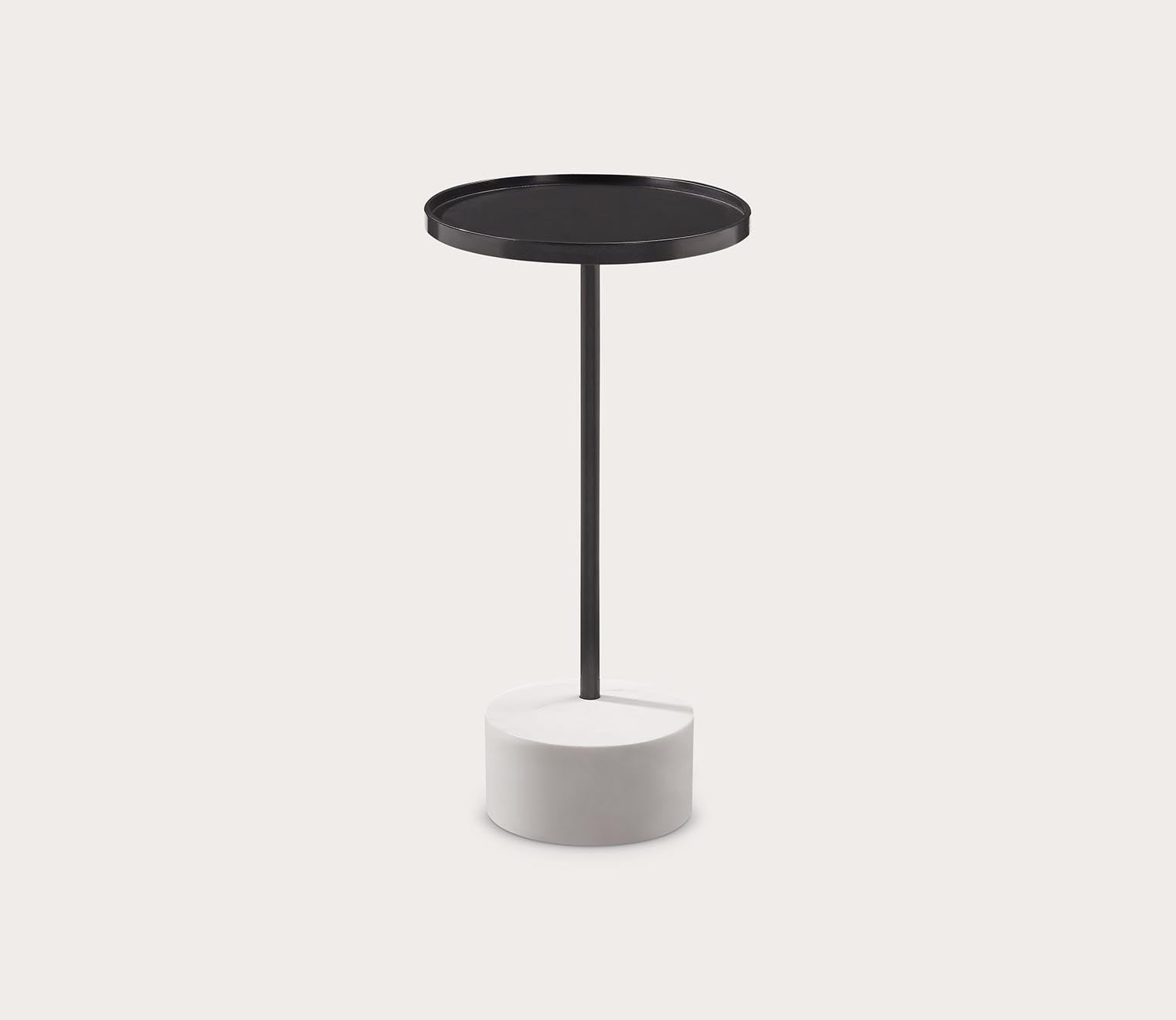 Banyan Scatter Table