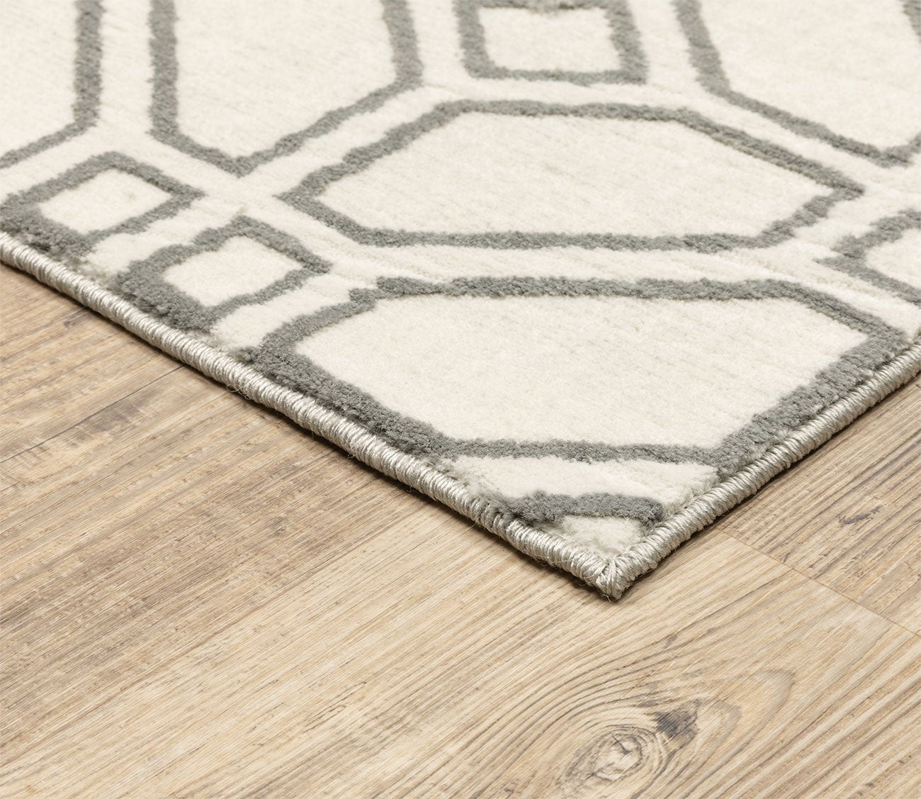 Capistrano Traditional Medallion Rug by Oriental Weavers
