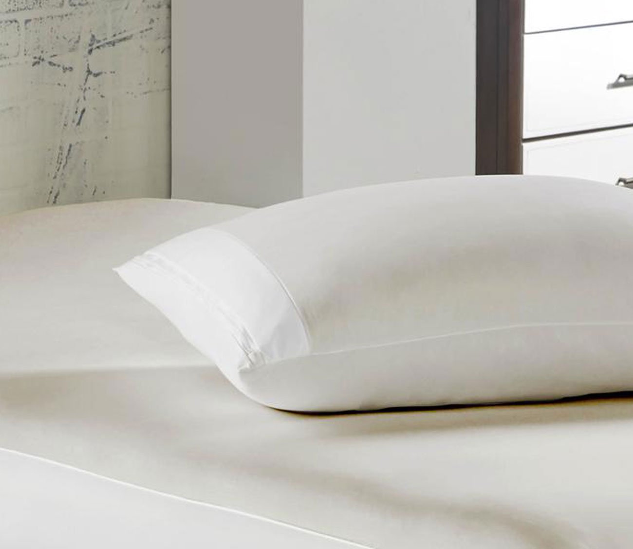 Celliant Waterproof Pillow Protector