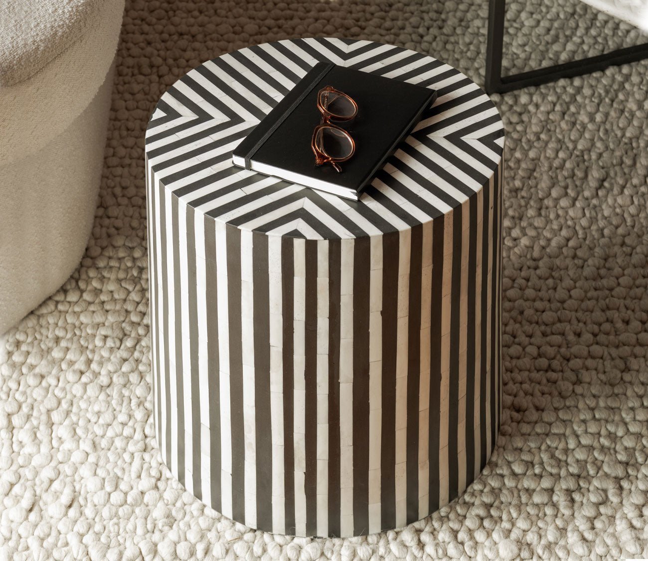 Chameau Round Drum Side Table