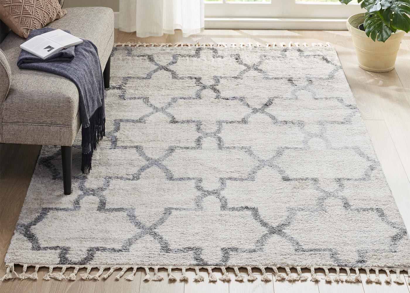 Collier Vigo Geometric Shag Area Rug