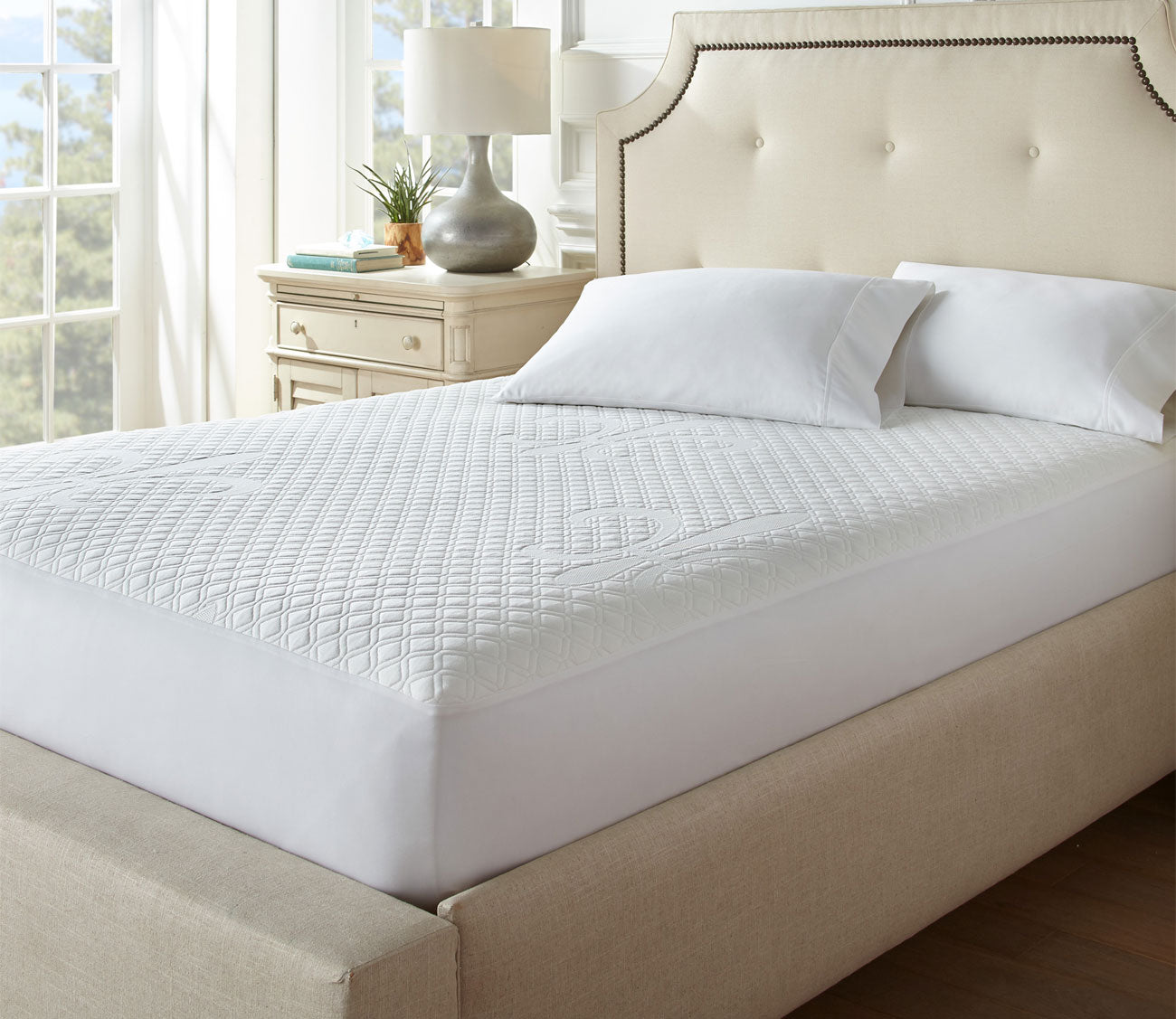 Cooling Waterproof Mattress Protector