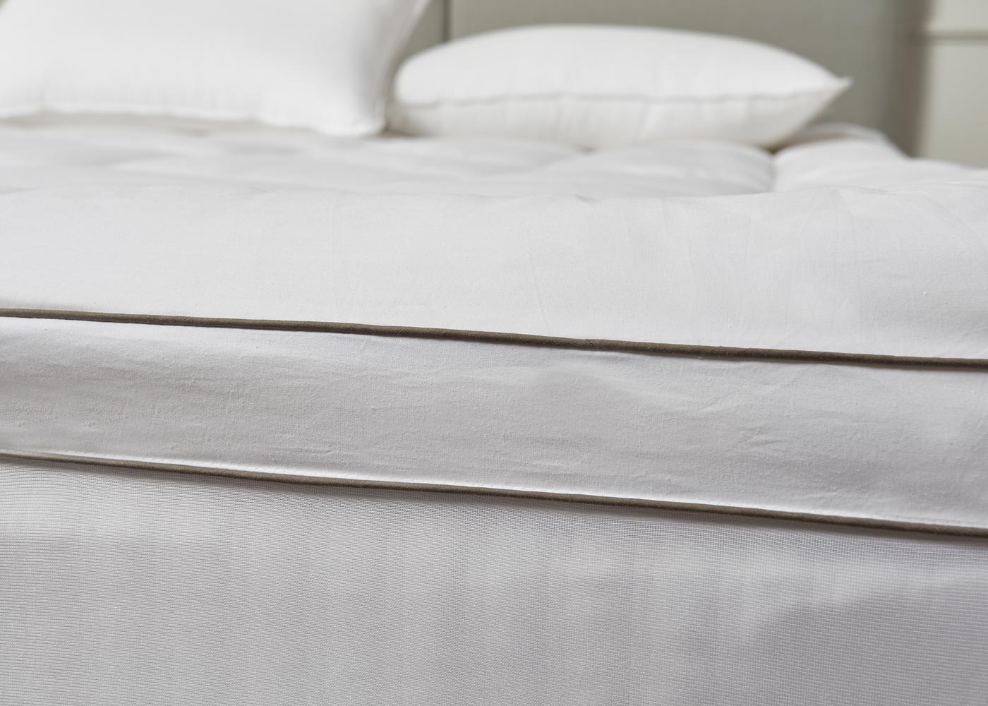 Cotton Gusseted Mattress Pad by Kathy Ireland Home