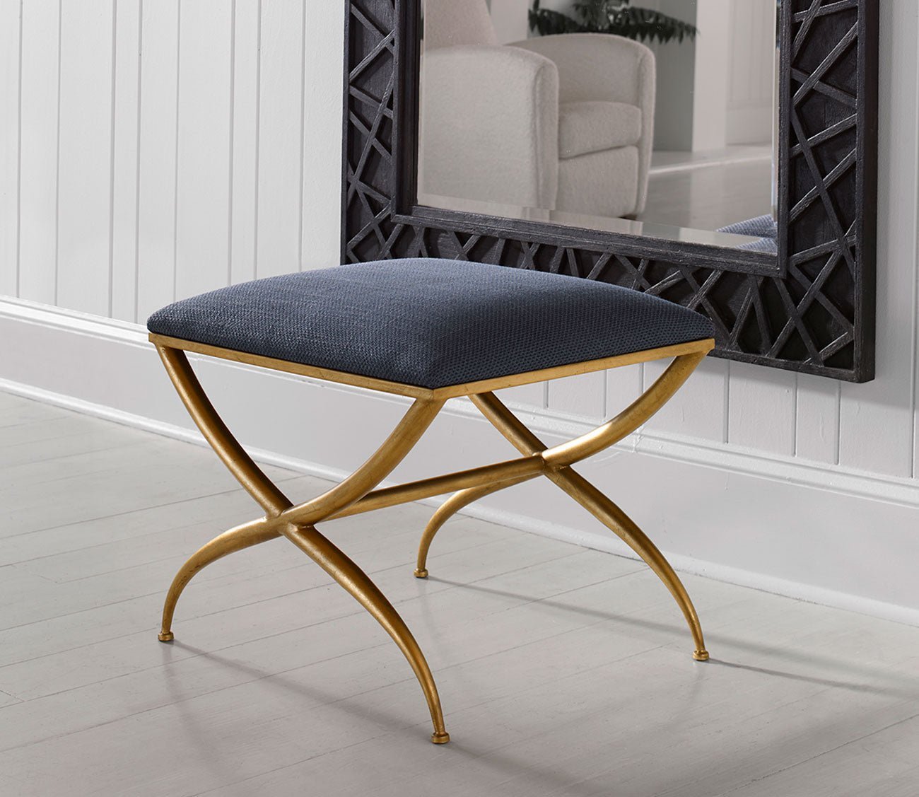 Crossing Small Bench