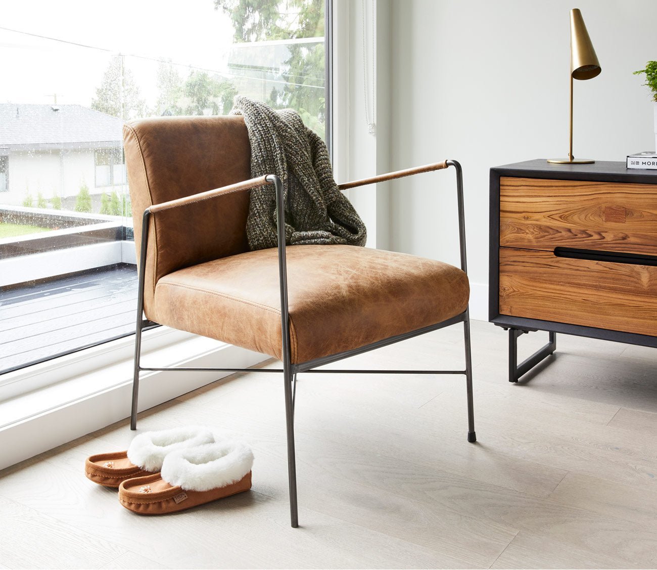 Dagwood Genuine Leather Armchair by Moe's Furniture