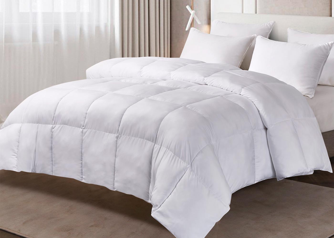Down Alternative Tencel and Polyester Comforter
