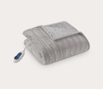 Duke Faux Fur Heated Throw Blanket by Beautyrest