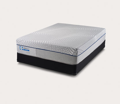 Elsanta Hybrid Soft Mattress by Sealy