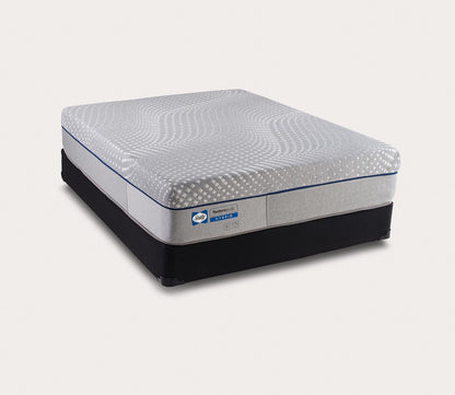 Elsanta Hybrid Soft Mattress by Sealy