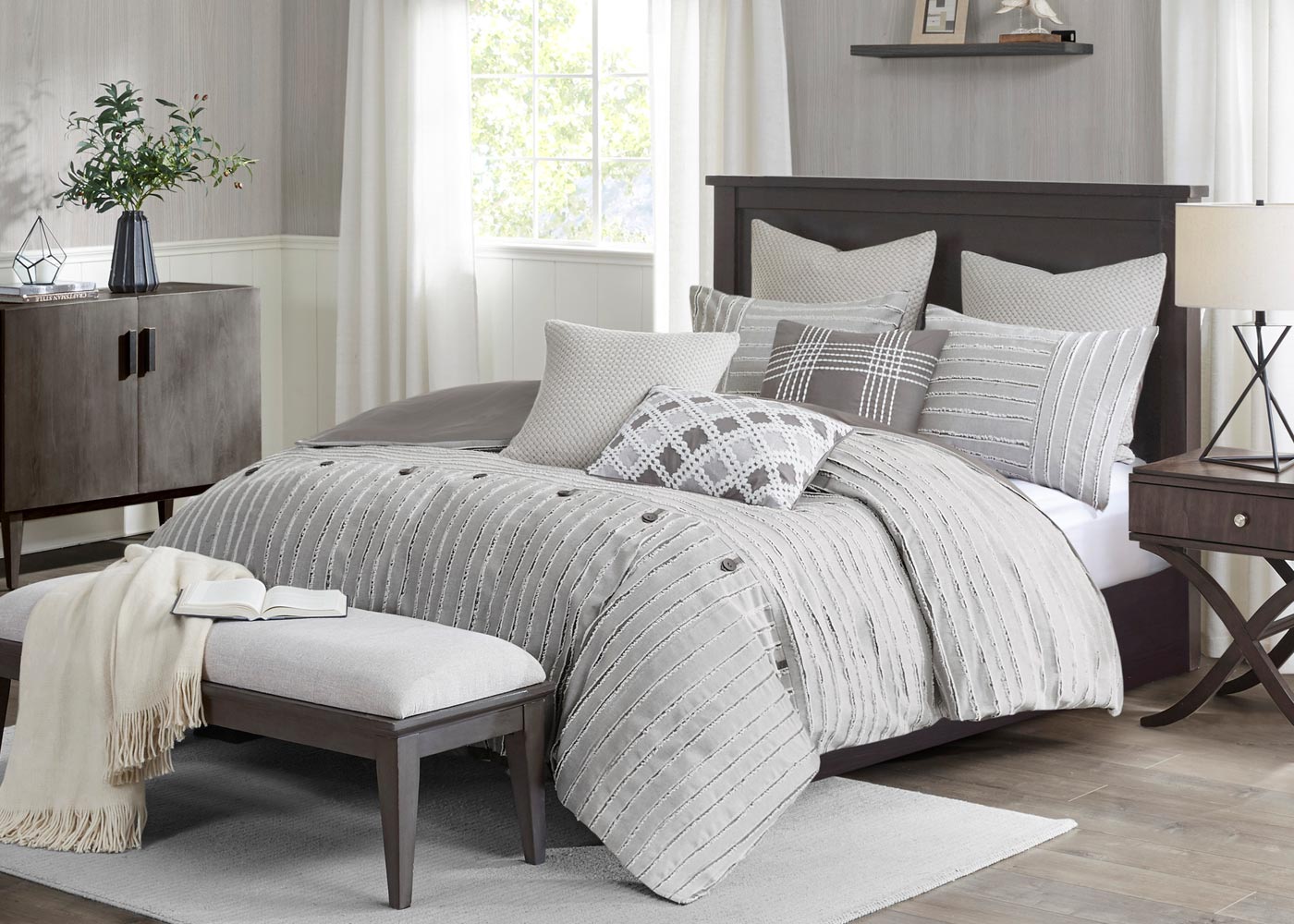 Essence Cotton Clip Jacquard Comforter Set