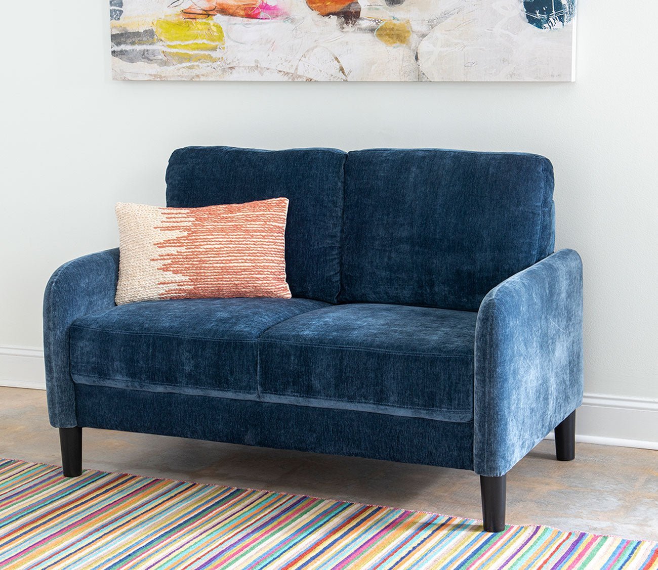 Everly Blue Velvet Loveseat