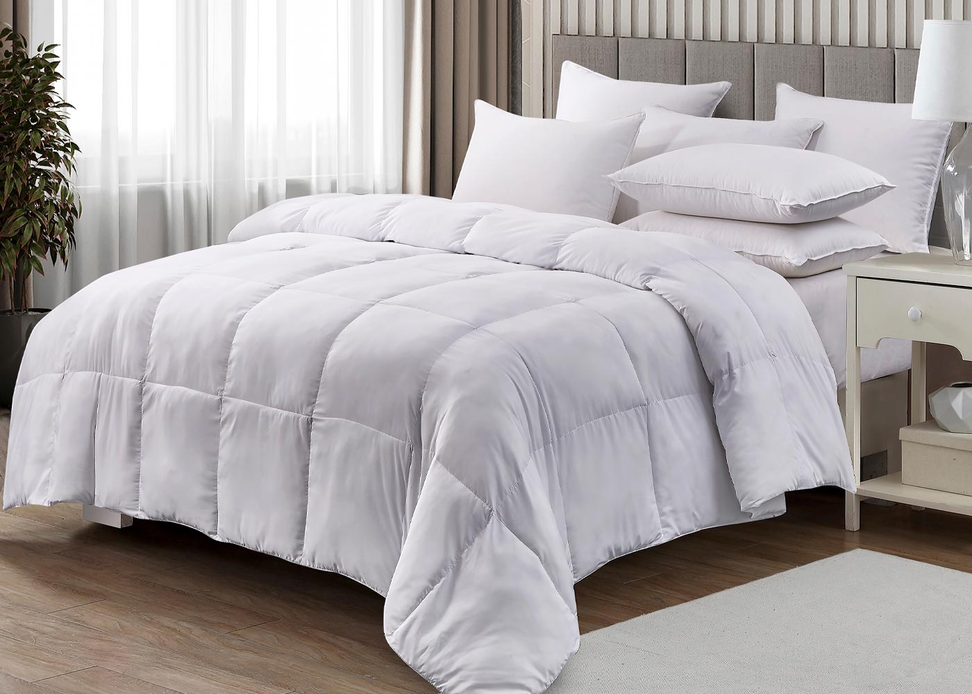 Extra Warmth Ultra-Soft Nano-Touch Duraloft Down Alternative Comforter