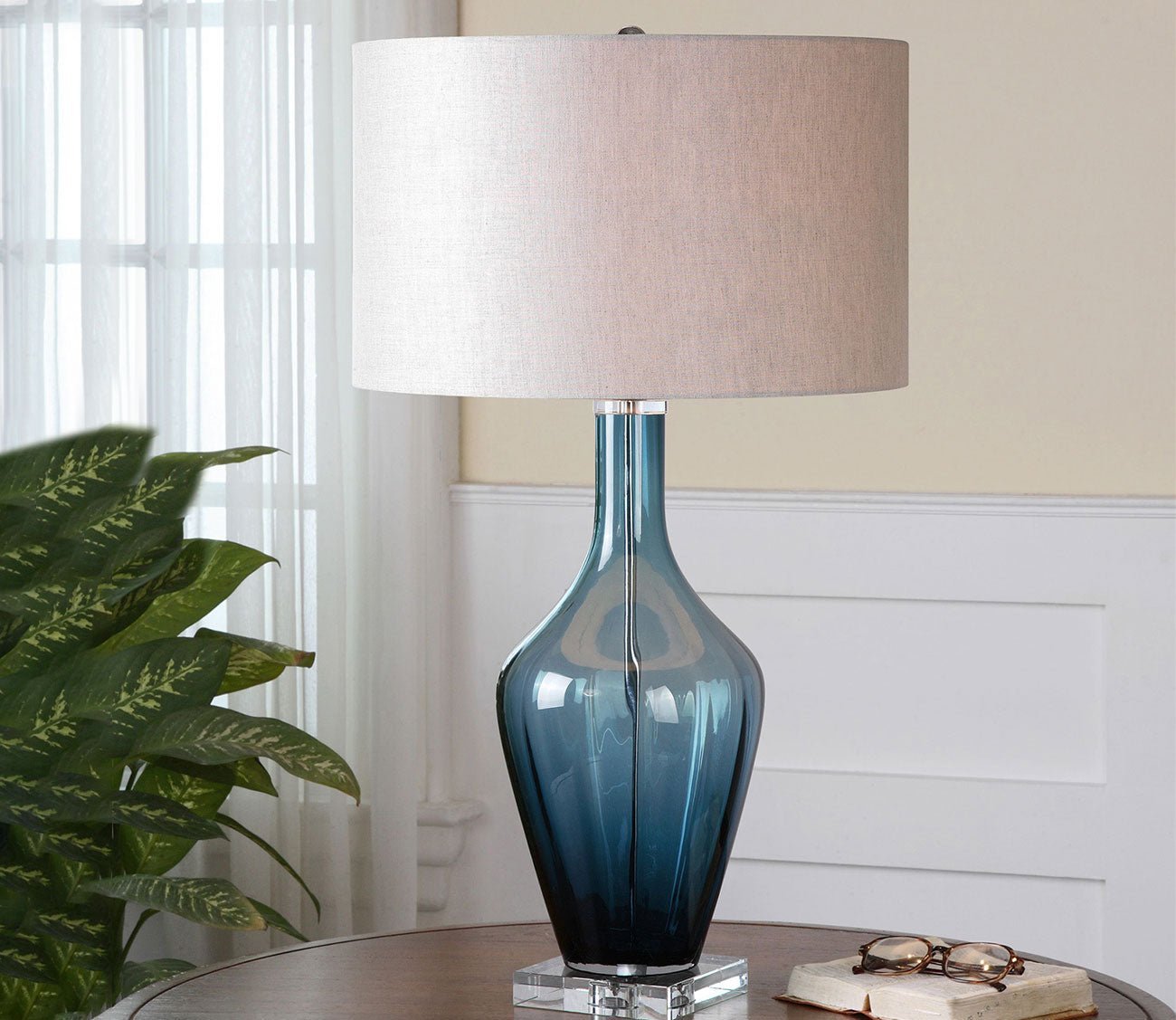 Hagano Table Lamp