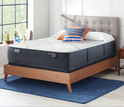 iComfort CF2000 Quilted Hybrid Plush Mattress by Serta