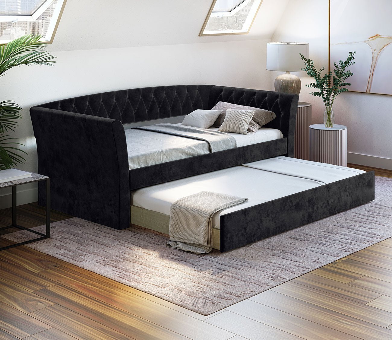 Kensington Tufted Velvet Daybed with Trundle
