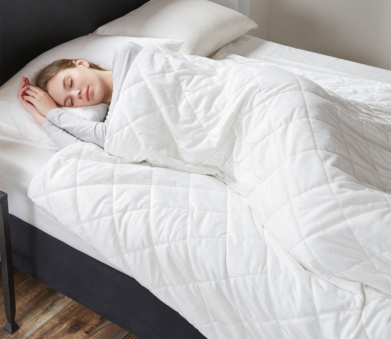 Luxury Quilted Faux Mink Weighted Blanket by Beautyrest