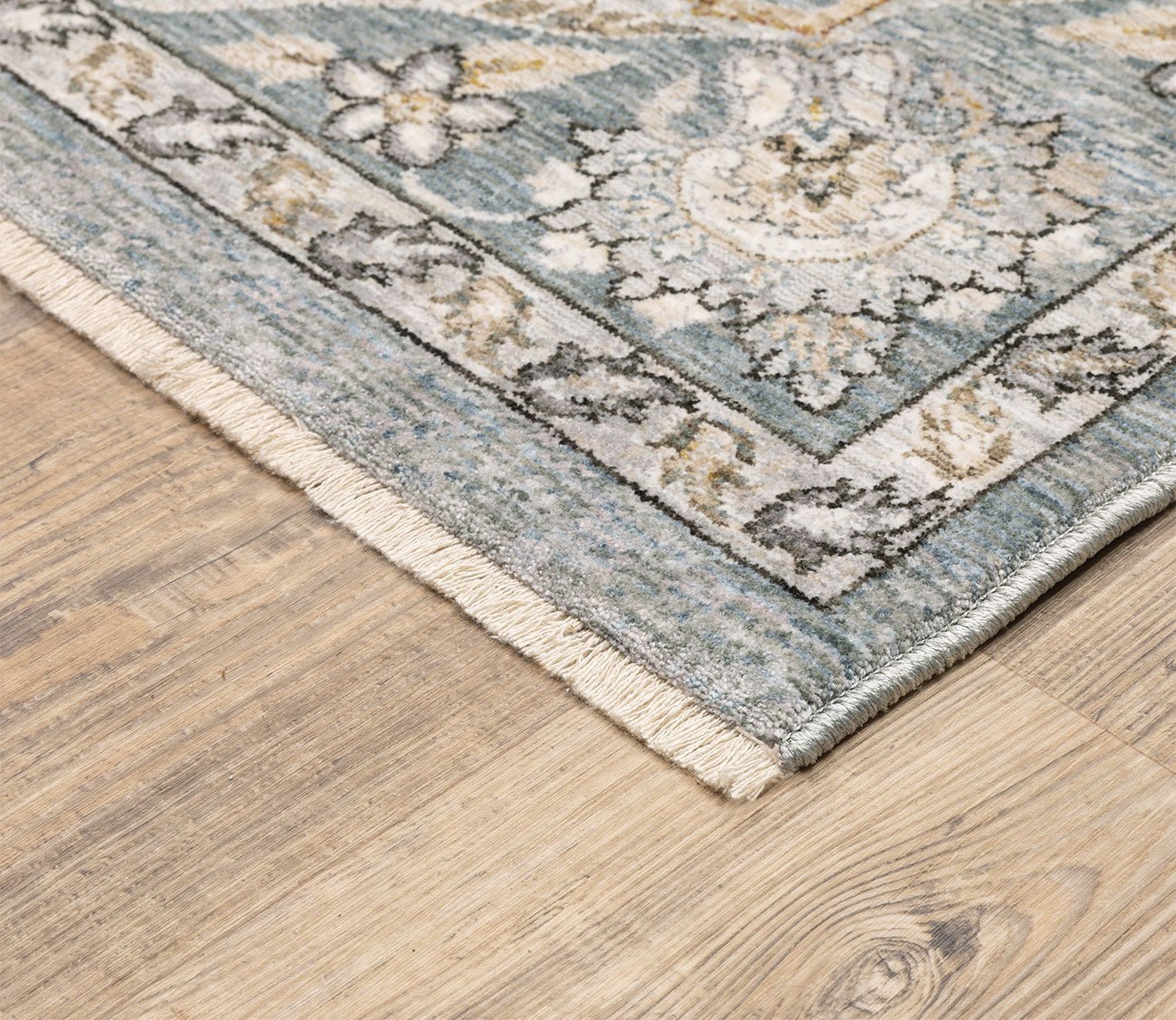 Maharaja Oriental Blue and Ivory Traditional Area Rug by Oriental Weavers
