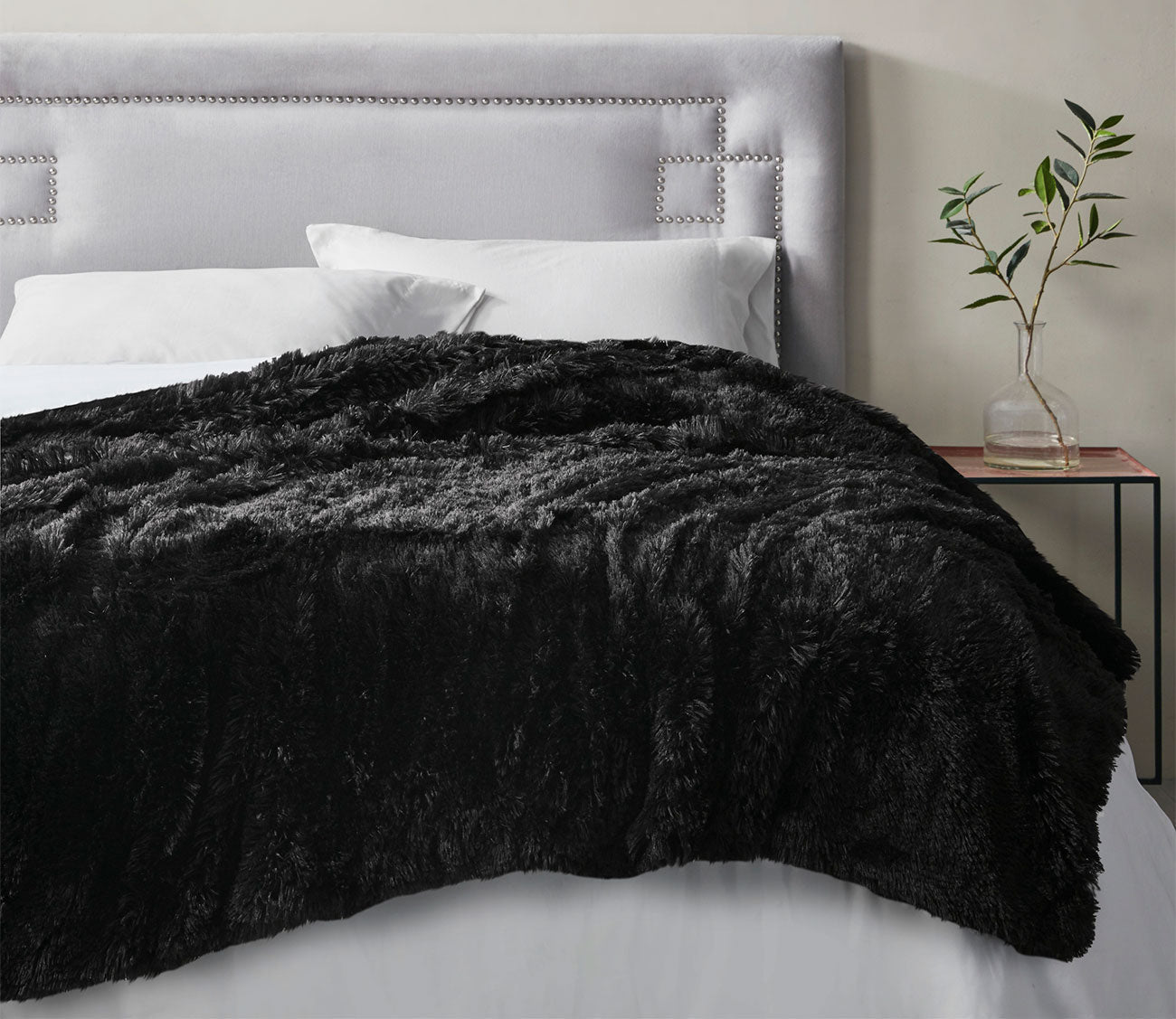 Malea Shaggy Faux Fur Weighted Blanket by Beautyrest