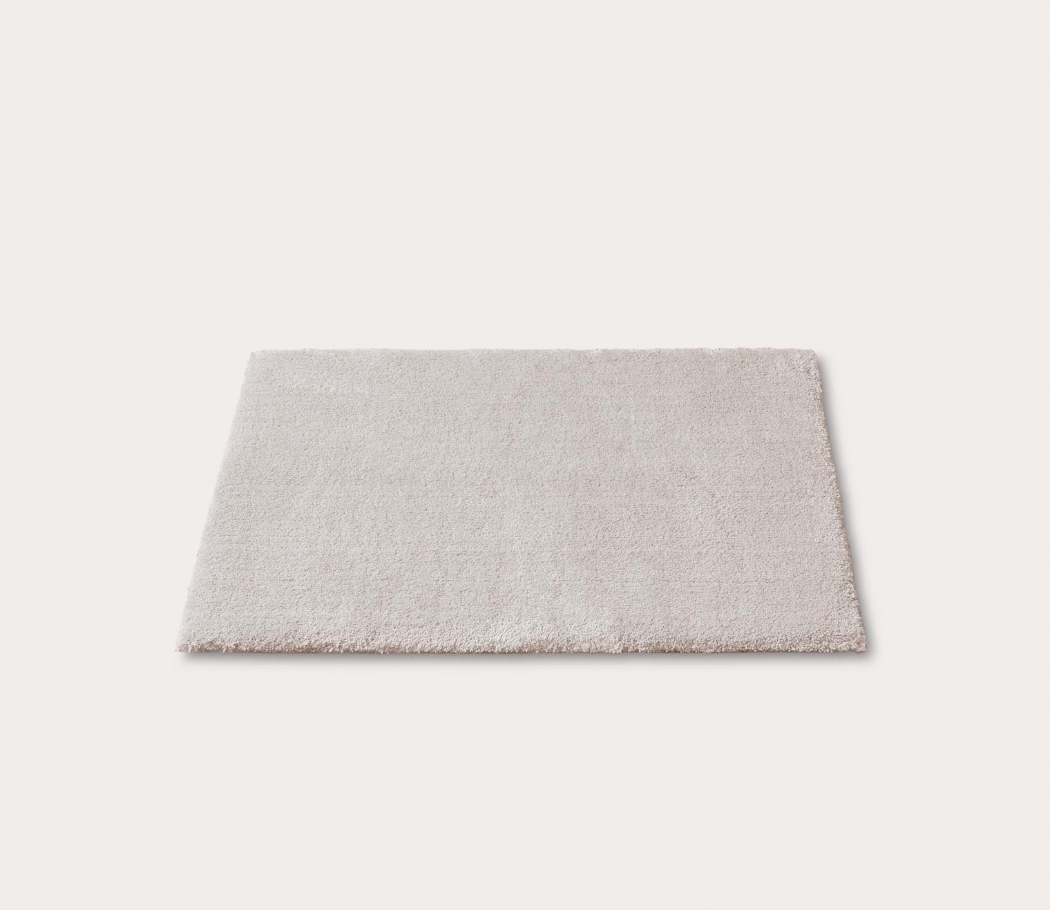 Marshmallow Memory Bath Rug by Madison Park Signature