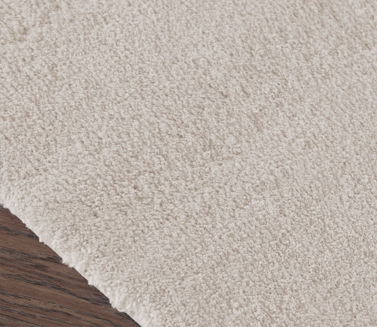 Marshmallow Memory Bath Rug by Madison Park Signature