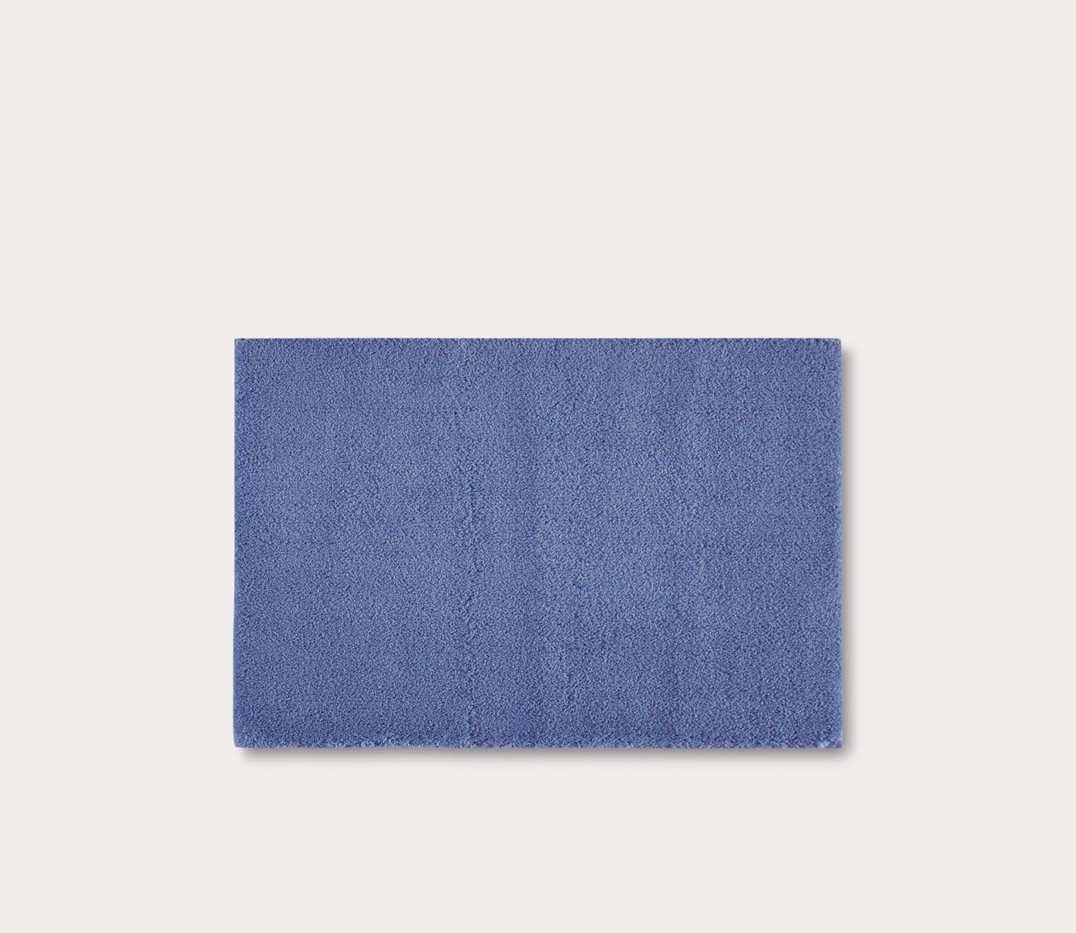 Marshmallow Memory Bath Rug by Madison Park Signature