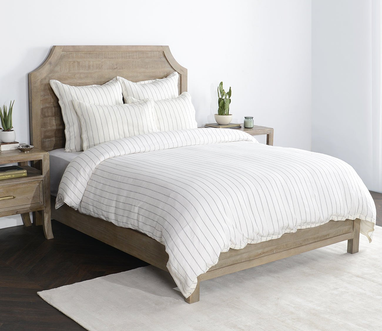 Monaco Ivory Linen Duvet Cover
