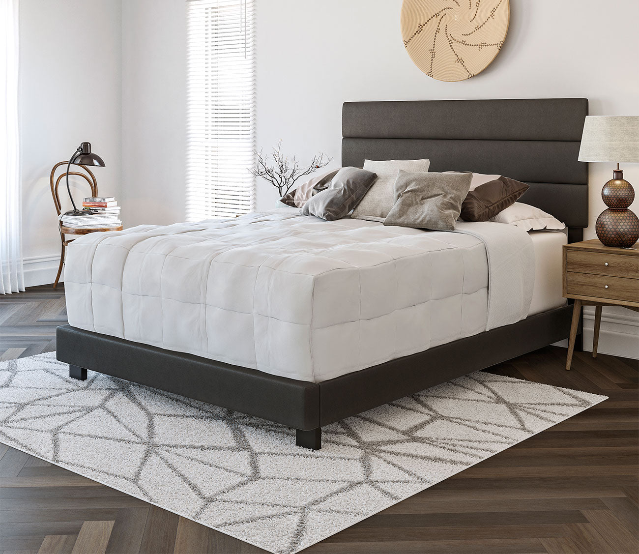 Nashville Faux Leather Upholstered Platform Bed