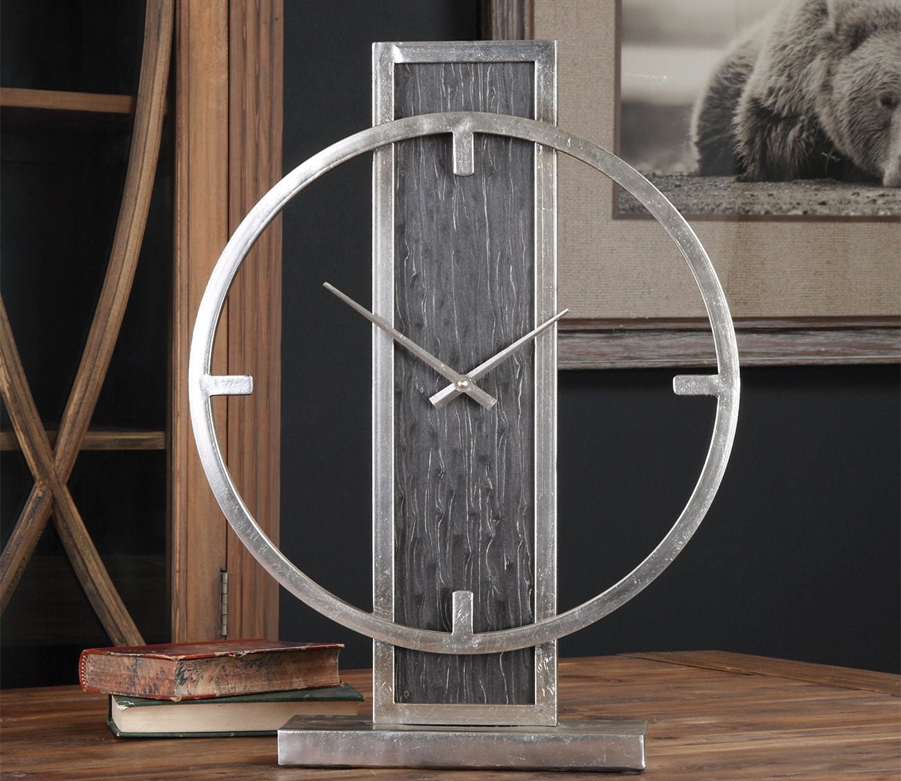 Nico Modern Desk Clock