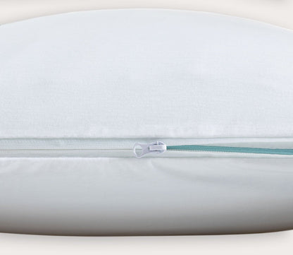 Prime Smooth Pillow Protector by Malouf