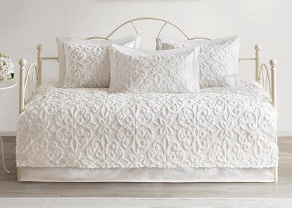 Sabrina Tufted Cotton Chenille 5-Piece Daybed Cover Set by Madison Park