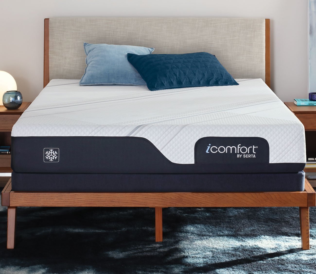 Serta iComfort Foam CF1000 Medium Mattress