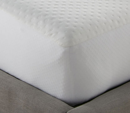 SilverTemp® Clean Sleep Waterproof Mattress Protector by Stearns & Foster