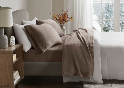 Soloft Plush Sheet Set by Sleep Philosophy