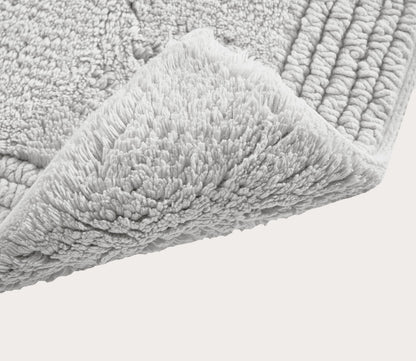 Splendor Reversible Bath Rug by Madison Park Signature