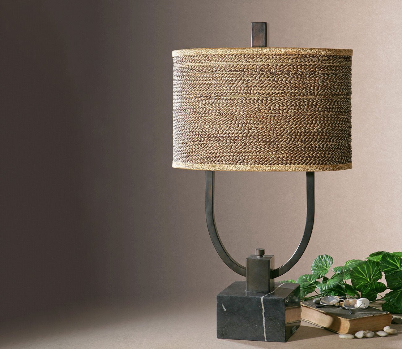 Stabina Metal Table Lamp