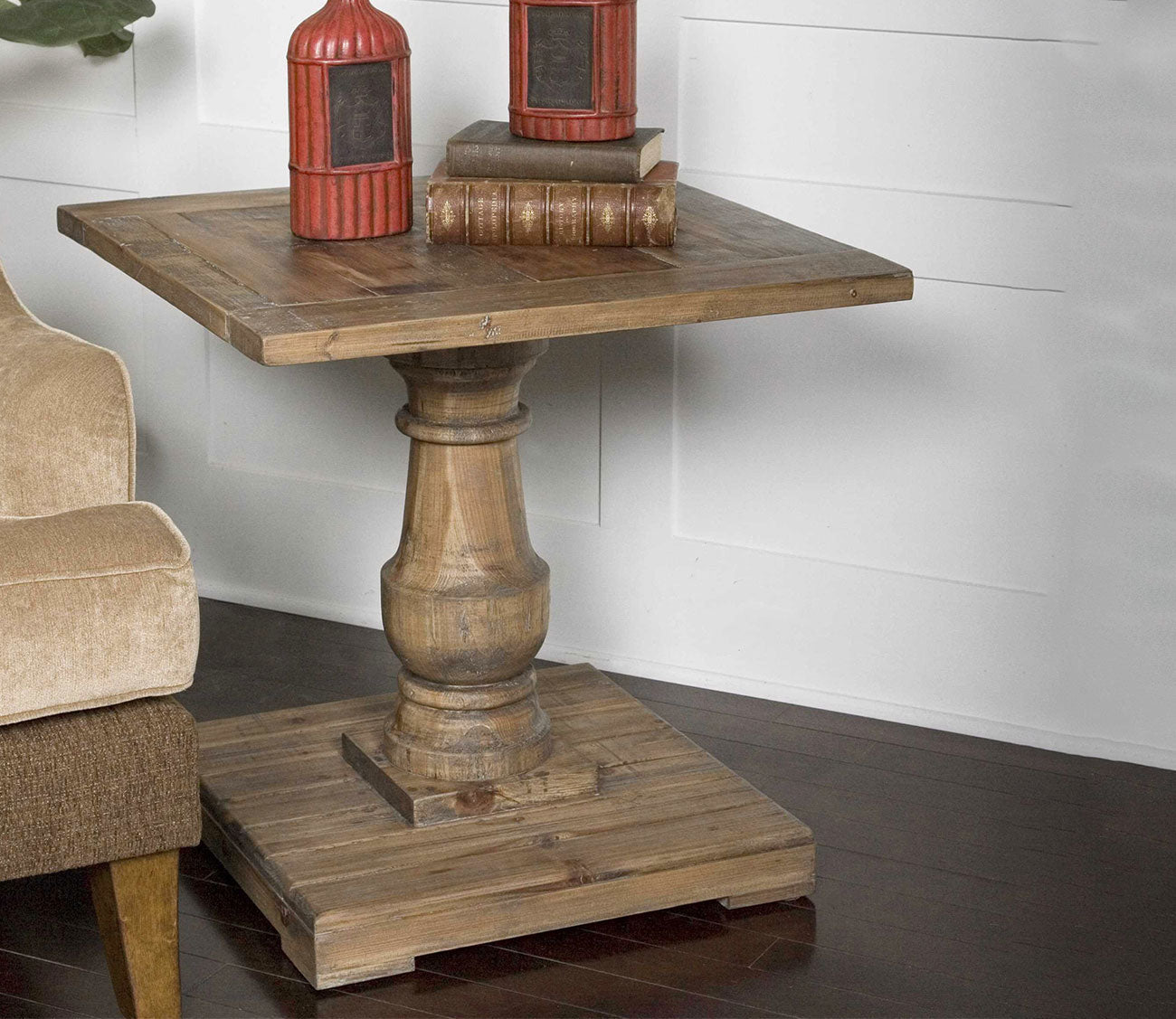 Stratford Pedestal End Table