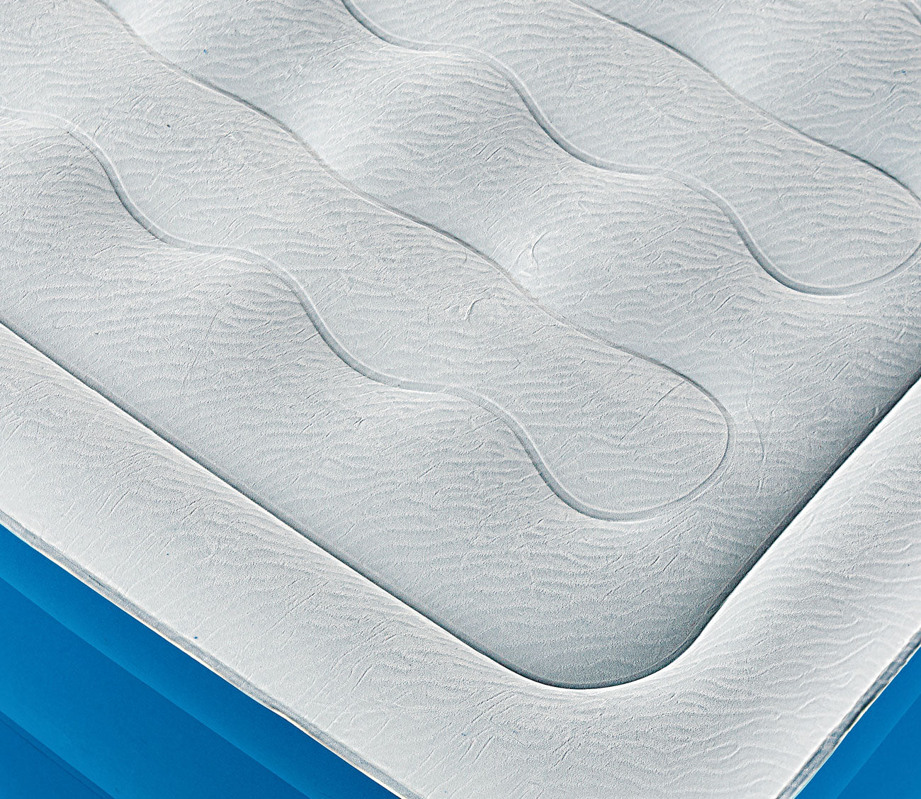 Support Aire Pillow Top Air Mattress by Nautica