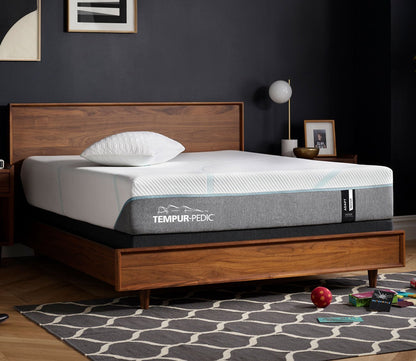 TEMPUR-Adapt Medium Mattress by Tempur-Pedic