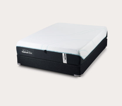 TEMPUR-ProAdapt Medium Hybrid Mattress by Tempur-Pedic