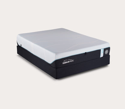 TEMPUR-PRObreeze Medium Hybrid Mattress by Tempur-Pedic