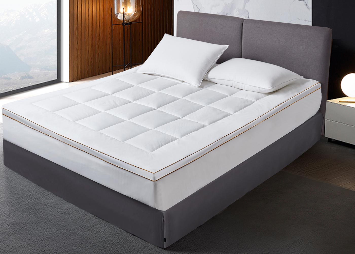 Tencel and Polyester Filled Mattress Topper