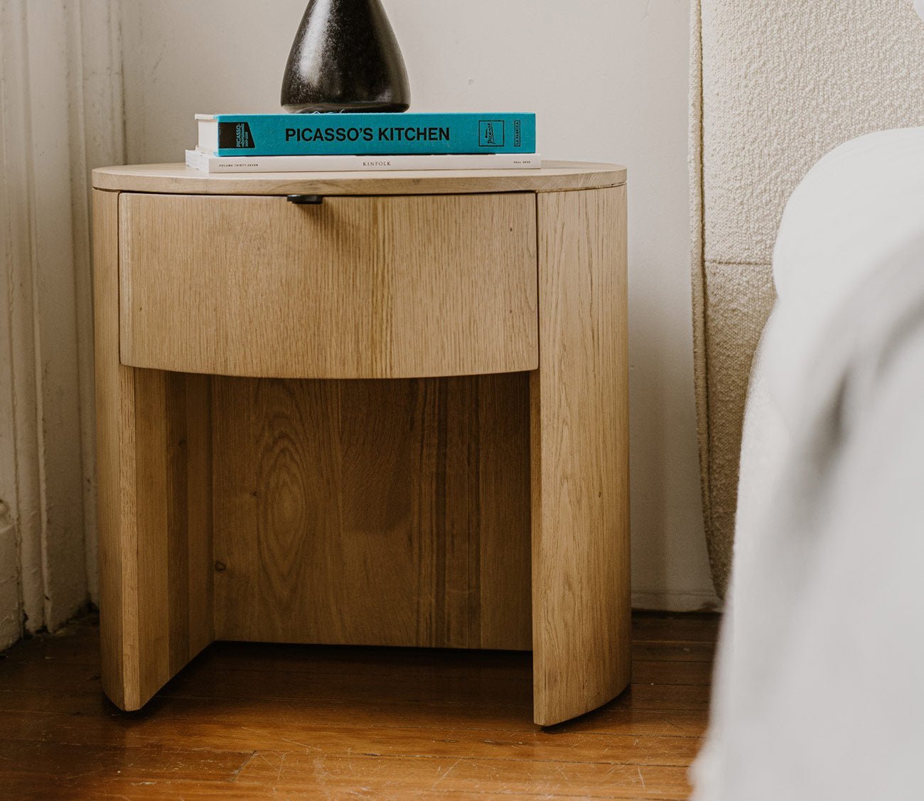 Theo Solid Oak Wood Round 1-Drawer Nightstand