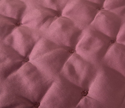 Triomphe Organic Cotton Sateen Counterpane Bedspread by Yves Delorme