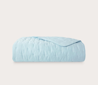 Triomphe Organic Cotton Sateen Counterpane Bedspread by Yves Delorme
